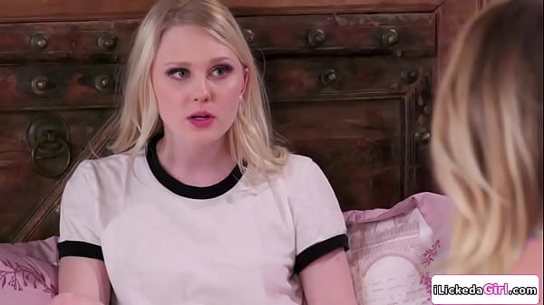 Carter cruise returns from the party tru her stepsis lily raders wants to be lesbian so her stepsibling teaches her how to lick pussy