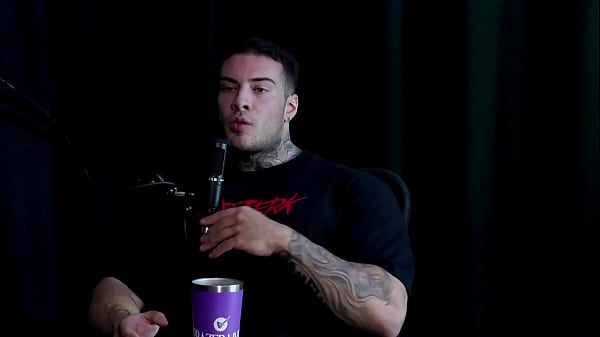 É o comedor das casadas não é monogâmico LGBT é o_melhor meio parahomens_não fezo fetiche de cagar e quando pega uma novinha nosexo Rafinha doCREF WATCH ON SHEER RED