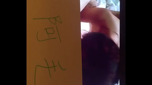 Play MP4 - 狼虎的 OL 吹簫 - Hong Kong&period;      By 阿毛