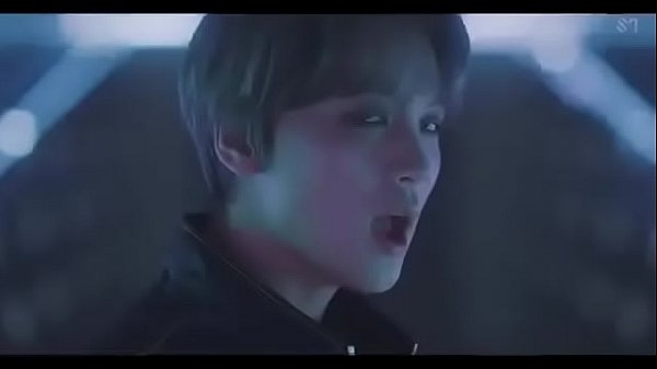 10 Hot Guys Have An Orgy In Their Music Video