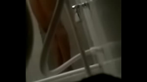 C&acirc;mera escondida da esposa