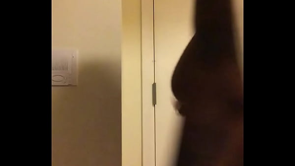 Nonton Hazelnut thumbnail