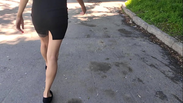Nonton My Neighbor Wants Sex, Fucked Her Doggy Style On The Driveway And Cum In Her Mouth thumbnail
