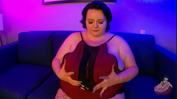 Nonton Big Titty Bbws Strap On Play thumbnail