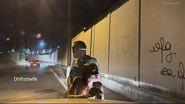 Dhihotwife O Corno E O Amigo Pau Grande E Grosso Na Rua. thumbnail