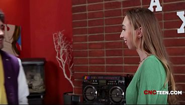 Nonton Pledge Submits To Frat President For Sorority Bid - Breezy Bri, Rico Hernandez, Elias Cash thumbnail