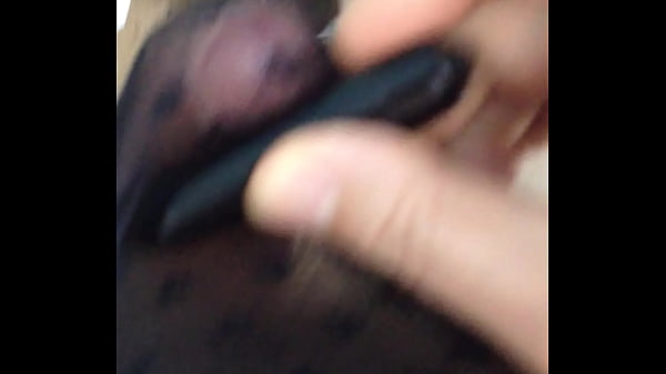 Play MP4 - cum in panties