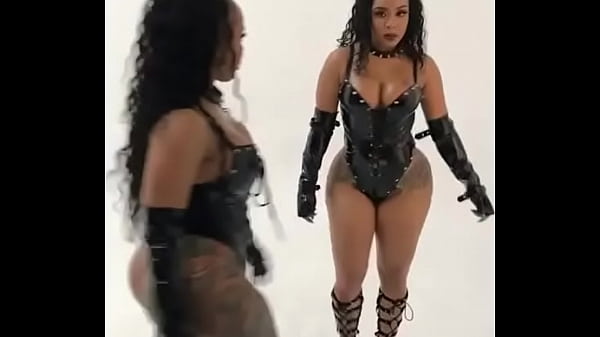 Nonton Las Nalgas Gemelas Quieren Castigo Xpaja thumbnail