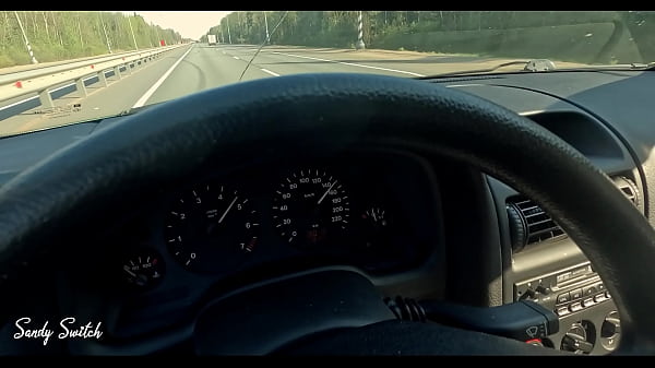 Play MP4 - Pretty hitchhiker seduces driver and gives blowjob at 93 mph