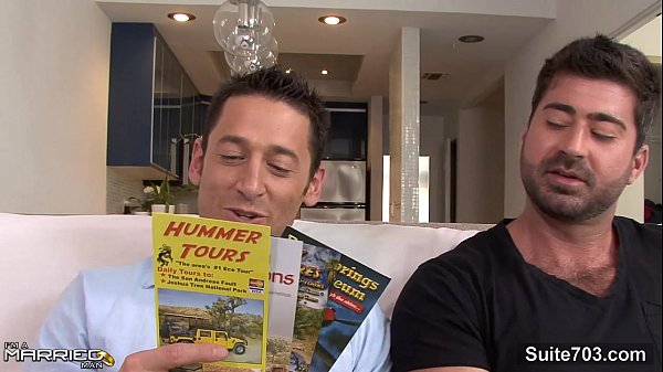 Play MP4 - Hefty married male gets fucked by a gay