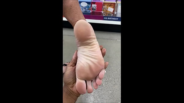 Stank Toes On Milf Soles thumbnail