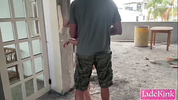 Sucking pervert construction worker big cock on site 