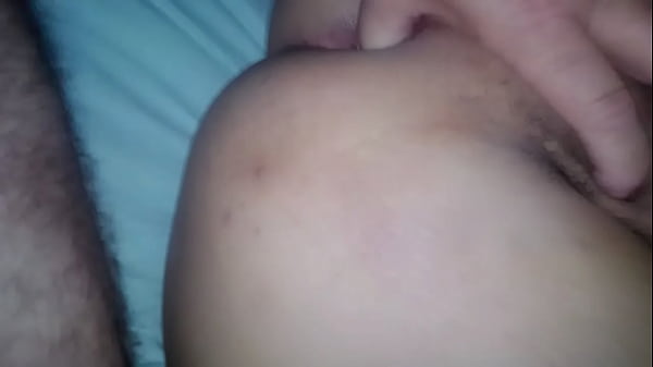 Play MP4 - Eu casado fui da meu cuzinho para o coroa no pelo que gozou dentro