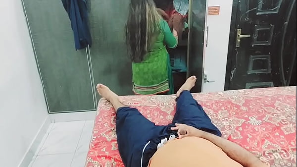 Play MP4 - Dick Flash On Real Pakistani Maid