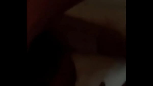 Latina jovencita hacetrio