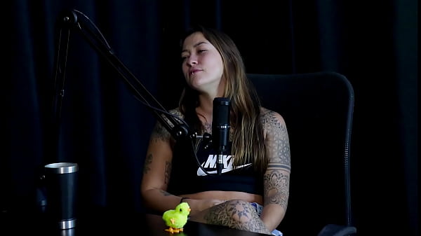 Nonton Conheceu Mentirosos, Pediu O Homem Em Namoro, Falou Da Sua Pior Grava&ccedil;&atilde;o, E A Cena Hard Que Fez... - Flor De Damiana (watch On: Sheer/red) thumbnail