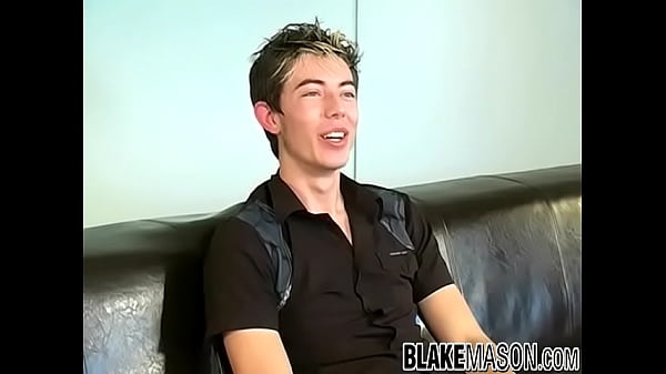 Play MP4 - Horny British teen Danny S plays with himself before cumshot