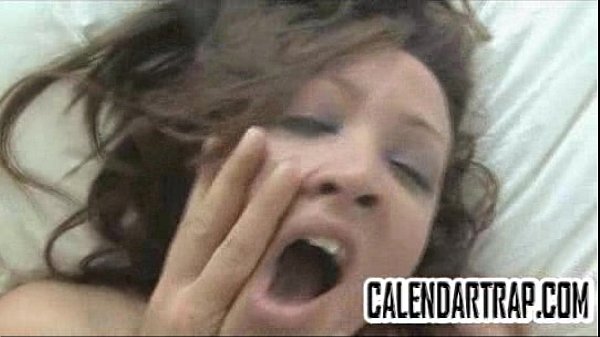 Amateurbrunette gets fucked bya big cock