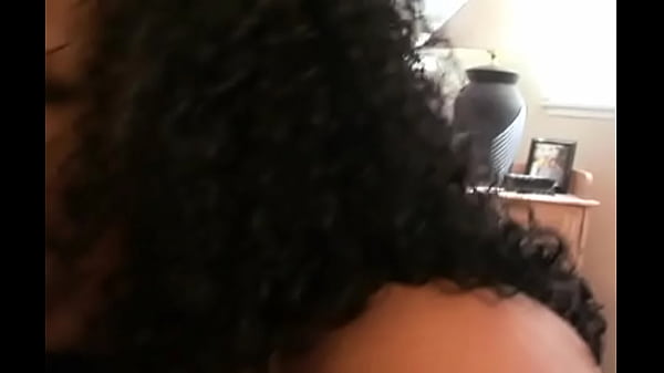 Cake kash has that hot pound cake 