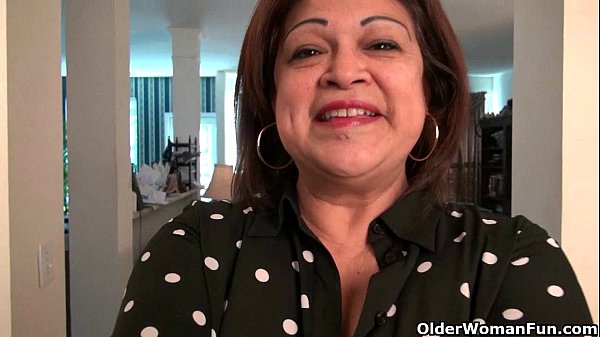 Play MP4 - Best of American grannies part 9