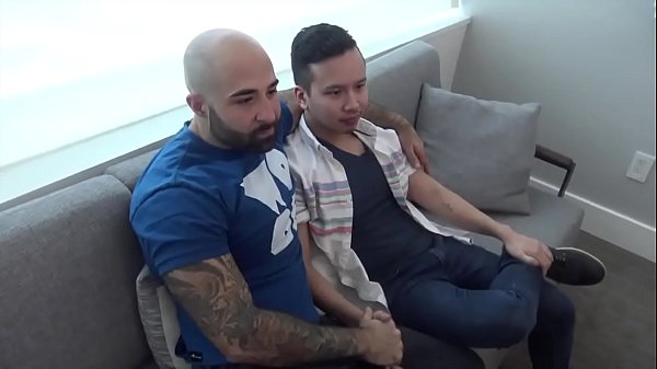 Play MP4 - dad&comma; boy and black guy orgy