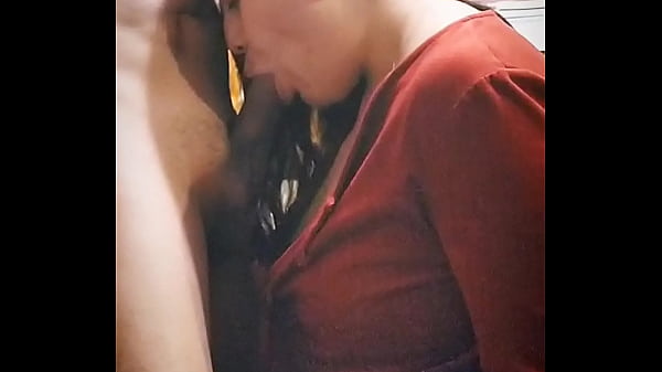 Play MP4 - Hermosa prostituta pagando la renta