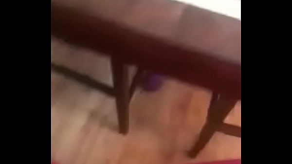 Nonton Gush Spray thumbnail