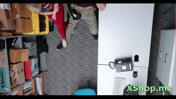 Slenderbombshell Madison Hart_with meat inside