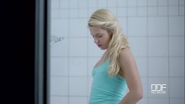 Play MP4 - Golden Dreams - Naughty Blonde Newcomer Tease