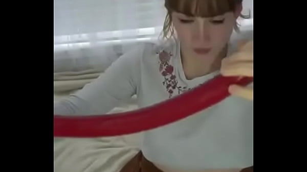 Play MP4 - Most deepthroat in the world