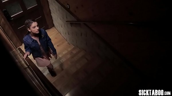 Play MP4 - Perverted cop banged a wet petite teen in a foursome