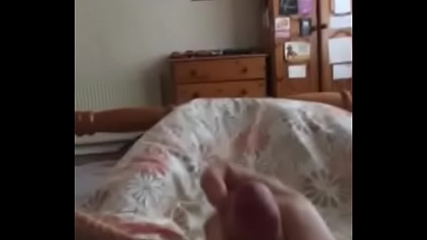 Play MP4 - massive cumshot