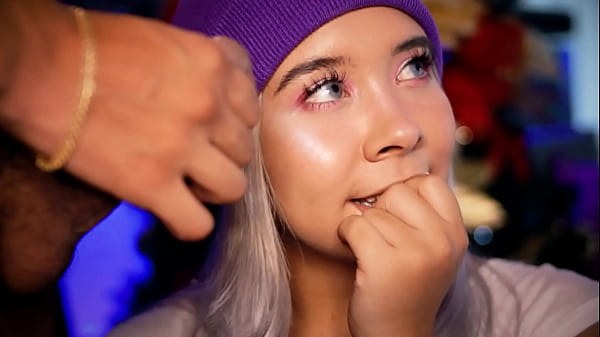 Horny college girl enjoys having a cock in her mouth 