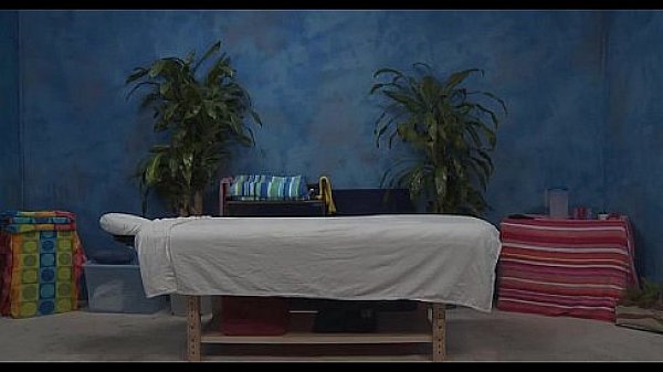 Nonton Her Holes Are Screwed thumbnail