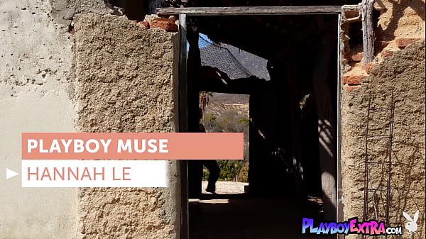 Nonton Kinny Small Tits Nude Asian Beauty Flashes Her Exotic Shaved Pussy thumbnail