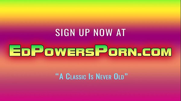 Amateur_babe gets facial