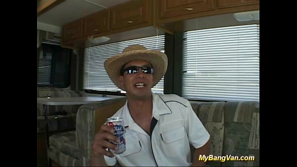 Play MP4 - Nasty babe gets banged in van