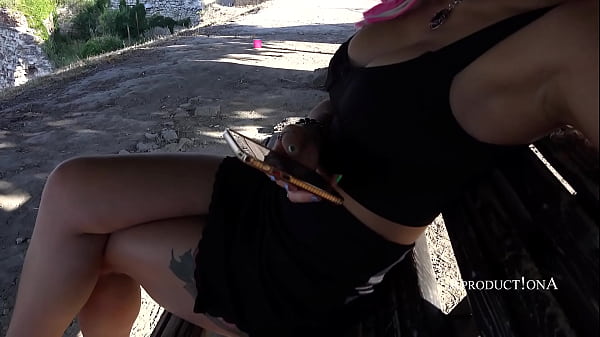 Play MP4 - Blow job and Cum swallow at the city castle