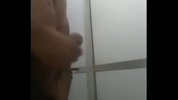Pedi video gozando pro amigo h&eacute_tero e me enviou