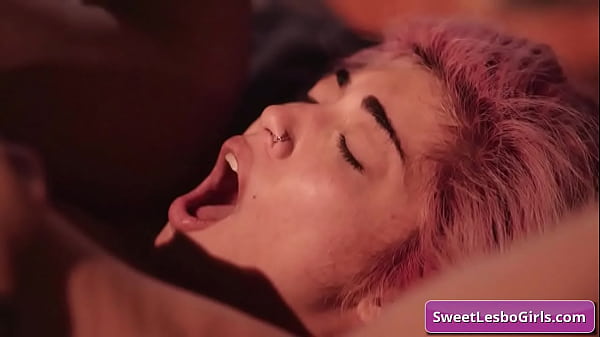 Naughty big boobedlesbianhorny babes Aidra Fox Evelyn Claire finger fucktheir juicy pussy and lick for_intense_orgasms