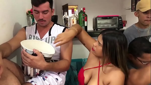 Amigo_do cornocom a mulher dele