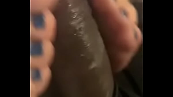 I convinced CoWorker_to give_me a lillove wit her chubby Lilcute toes Part_1