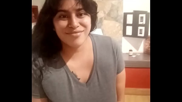 Nonton Debut En El Porno thumbnail