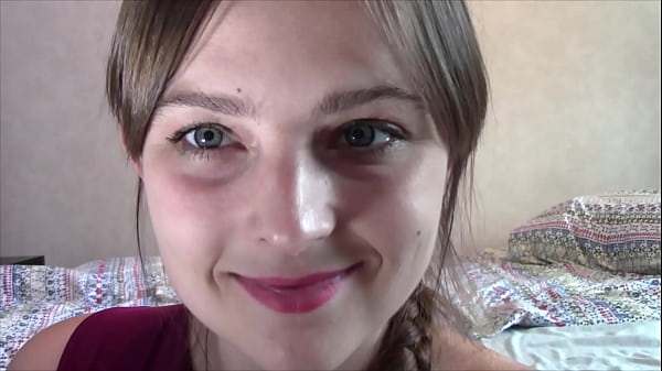 Play MP4 - Pretty chubby Sofy masturbate pussy GB008