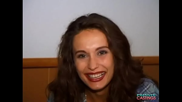 Play MP4 - Diana Discovers the "Back Side" of Love at the Private Casting