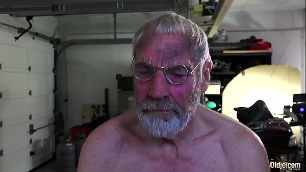 Such an innocent petite young pussy for_an oldhorny hairy grandpa