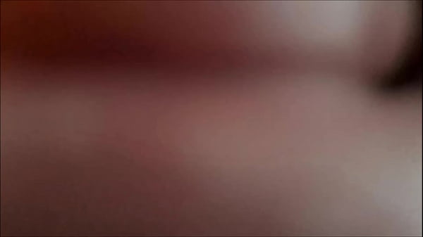 Extreme_Close Up_Licking