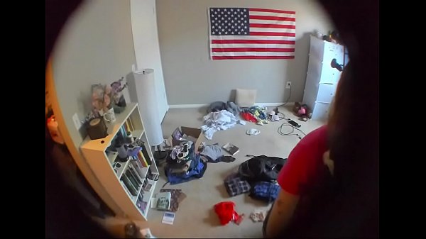 Voyeur ignore fetish as i fold laundry konmari