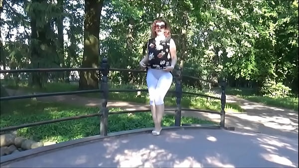 Ass In Leggigs In Public 2 thumbnail