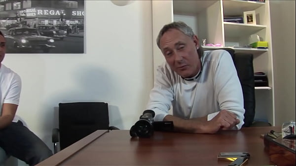 Nonton Jasmine Webb, Sensual Jane And Chloe Dash Go Lesbian In A Bdsm Dungeon thumbnail